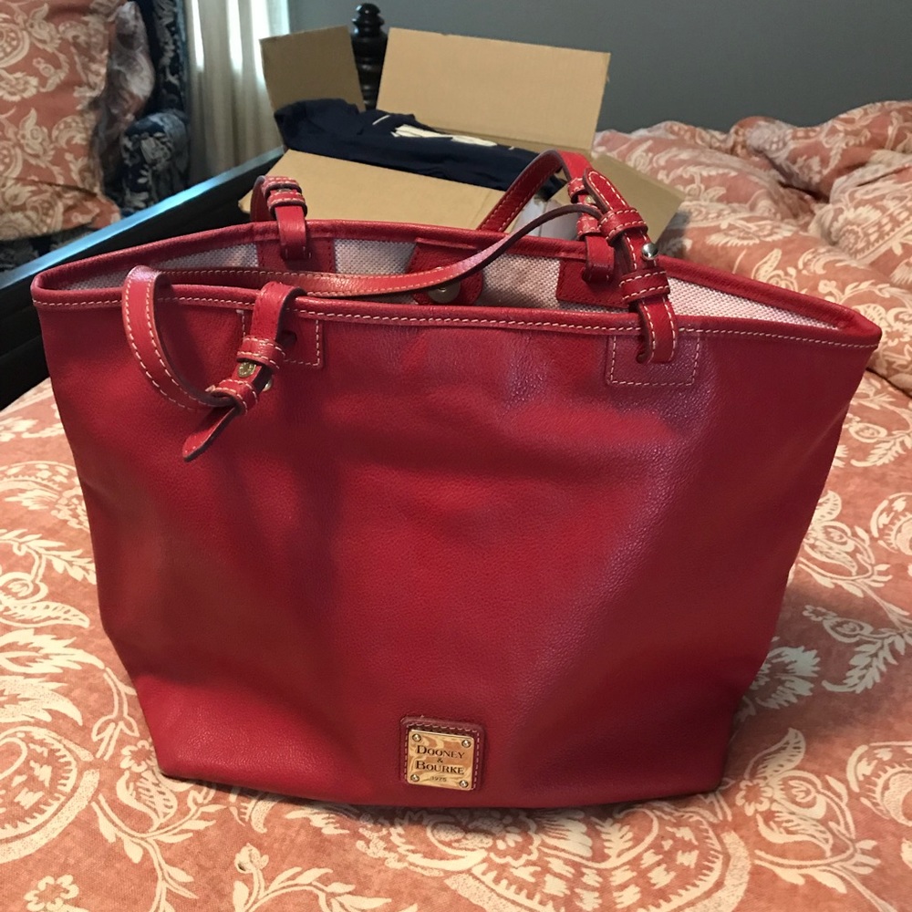 Red Dooney and Bourke Tote handbag